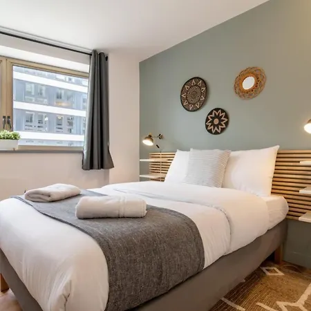 Grand Place - 1 Bedroom Daire