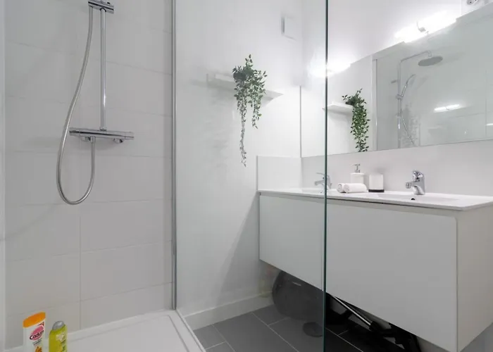 Grand Place - 1 Bedroom *