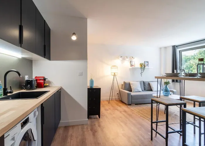 Grand Place - 1 Bedroom Διαμέρισμα